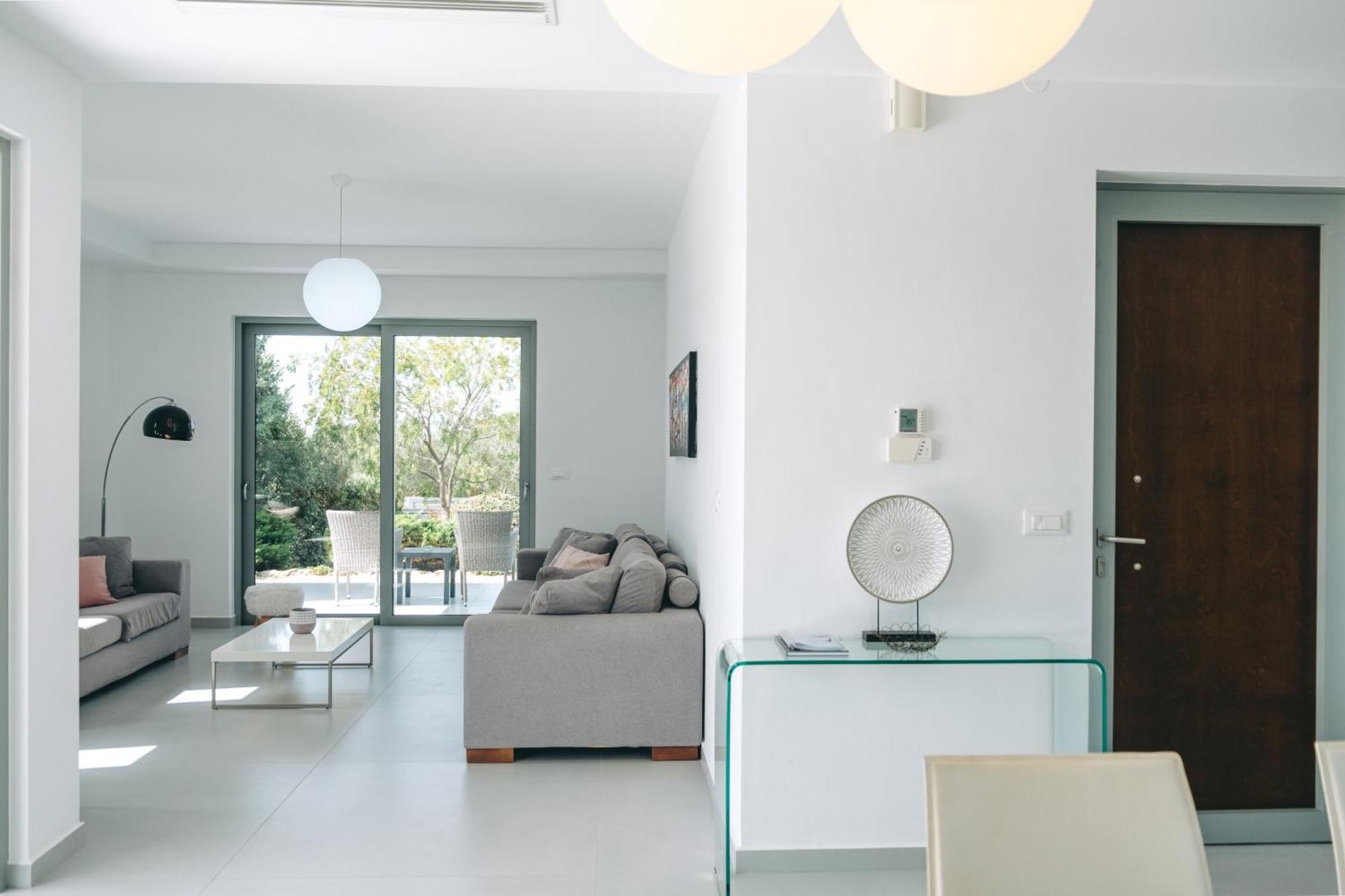 Helios A Modern Large Villa With Private Pool Set In A Quiet Location Stavros  Exterior photo